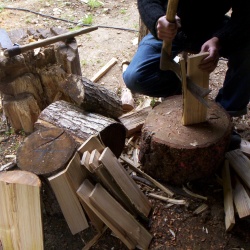 Formation 4 - Sa couverture en bardeaux de châtaignier fendus