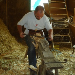 Formation 4 - Sa couverture en bardeaux de châtaignier fendus