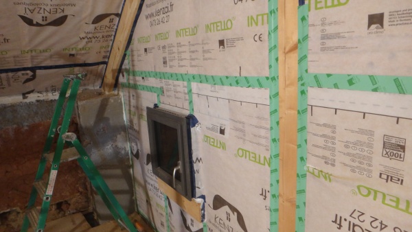 Collage membrane à l&#039;aide d&#039;adhésifs durables