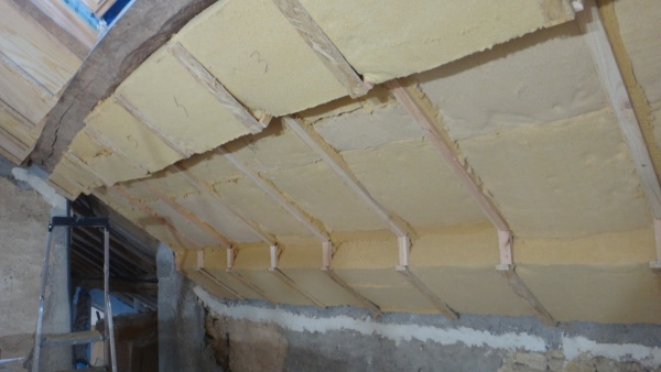 Structure et isolation terminée pour le couloir