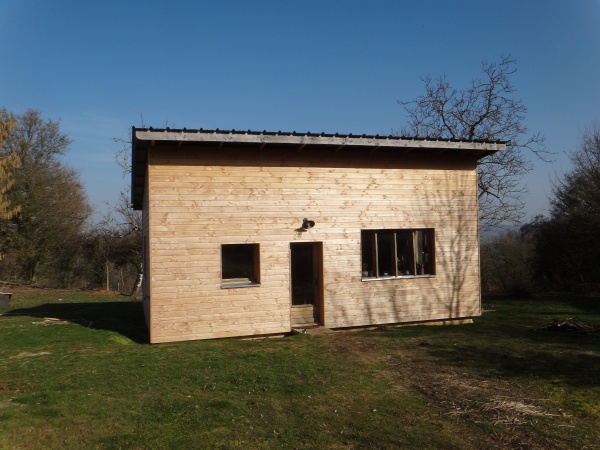 Bardage Sud pour protection des enduits 