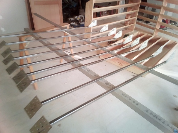 Fabrication sur-mesure des platines pour la fixation du brise-soleil Sud