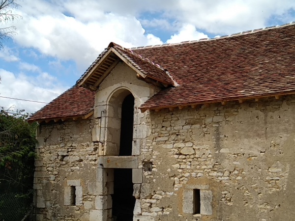 Nous retrouvons l&#039;image de la grange mais restaurée