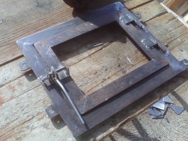 Construction de la porte du PDM